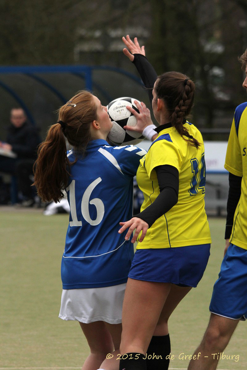 korfbal28-03-15 053.jpg